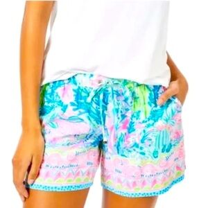 Lilly Pulitzer Fished My Wish Katia Pull On Style Shorts
Size Large